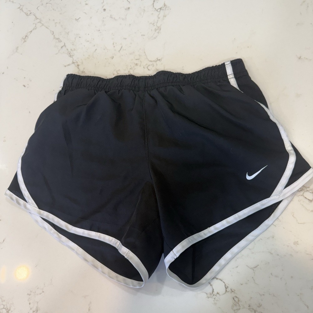 Nike Running Shorts Girls M Black Dri Fit Athletic Gym Track Activewear Youth